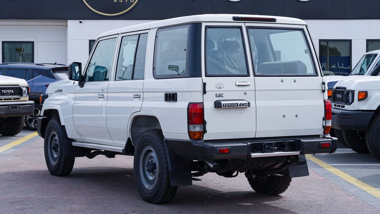 تويوتا لاند كروزر 70