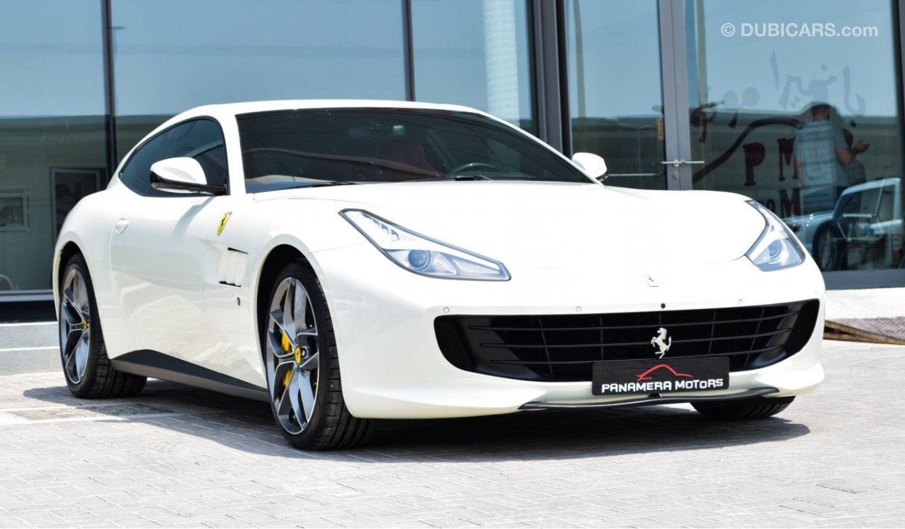 فيراري GTC4Lusso