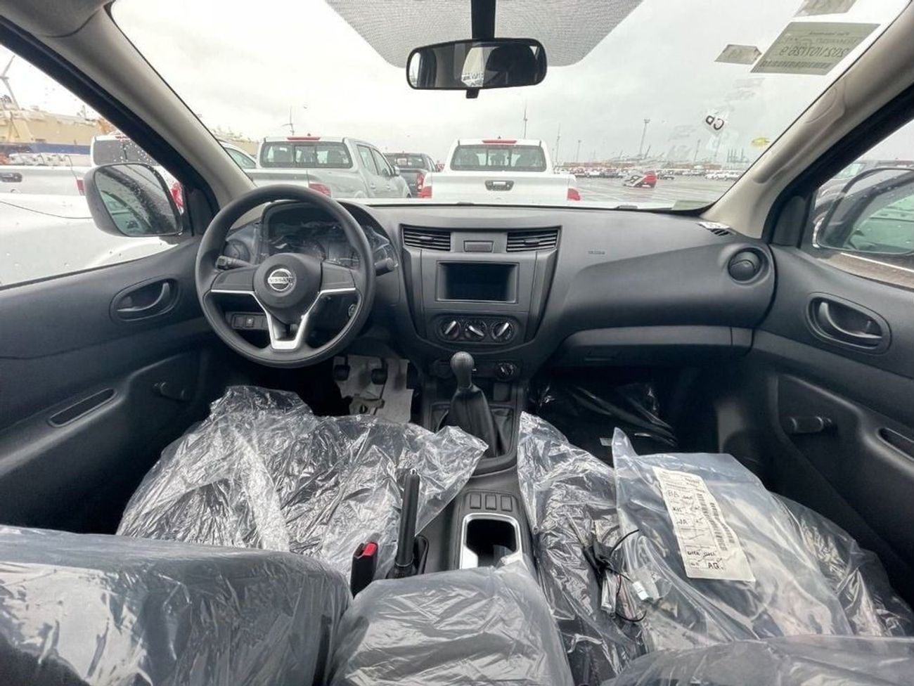 نيسان نافارا NISSAN NAVARA XE RHD