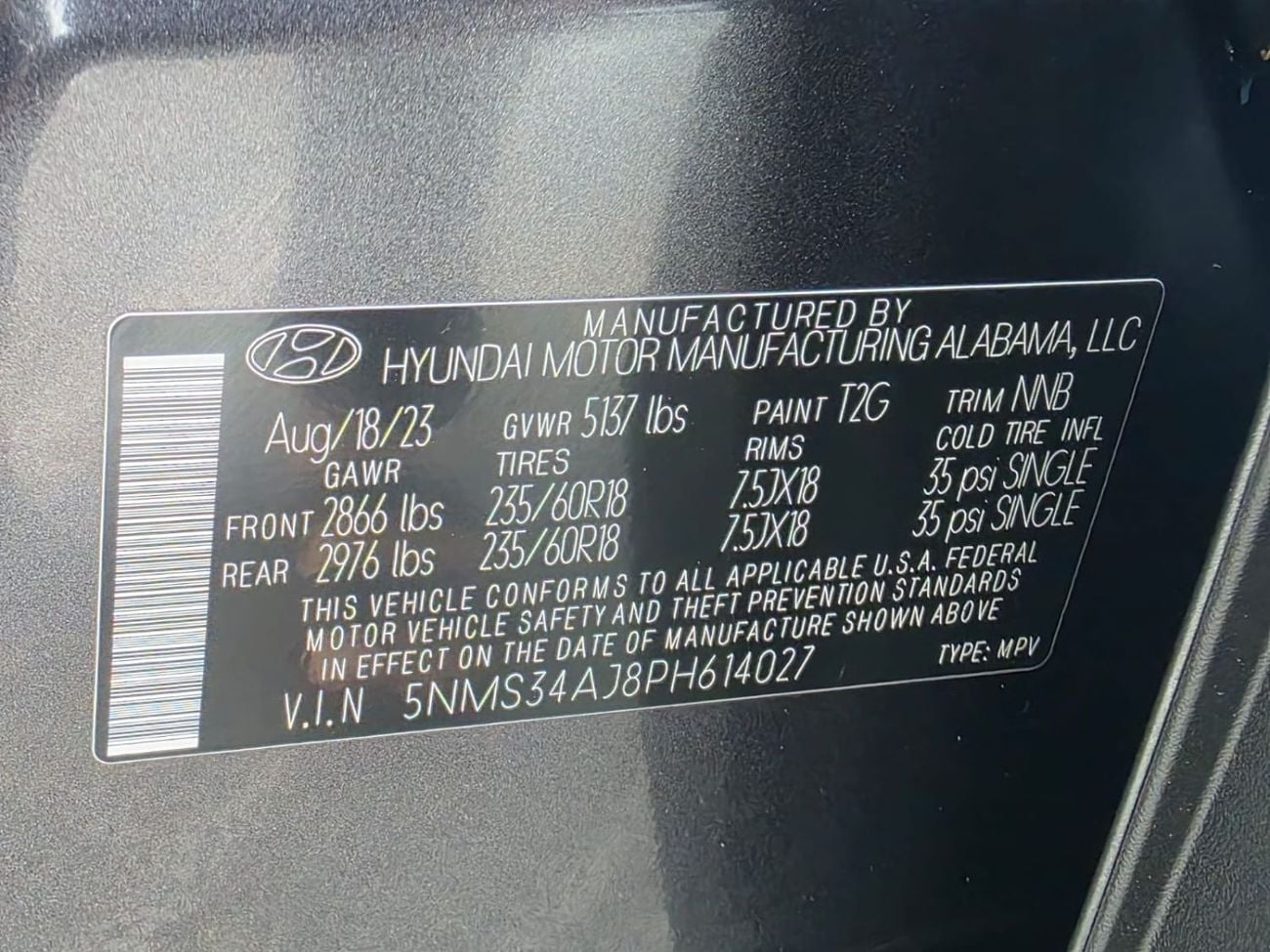 Hyundai Santa Fe Comfort 2.4L Panoramic Roof , 360 camera and Trunk automatic