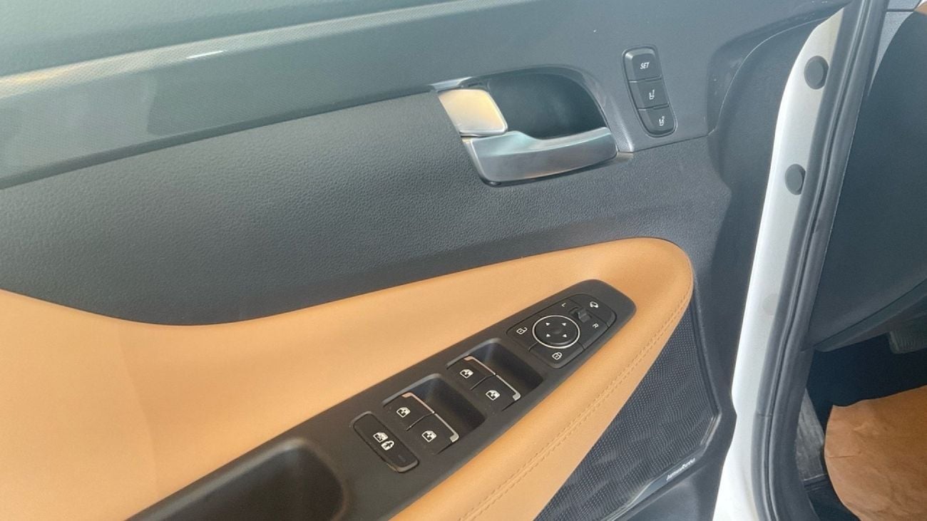 هيونداي سانتا في 3.5 V6 PREMIUM 4WD AUTO | شامل الضمان | 0 ﺪﻔﻋﺓ ﺃﻮﻟﻯ