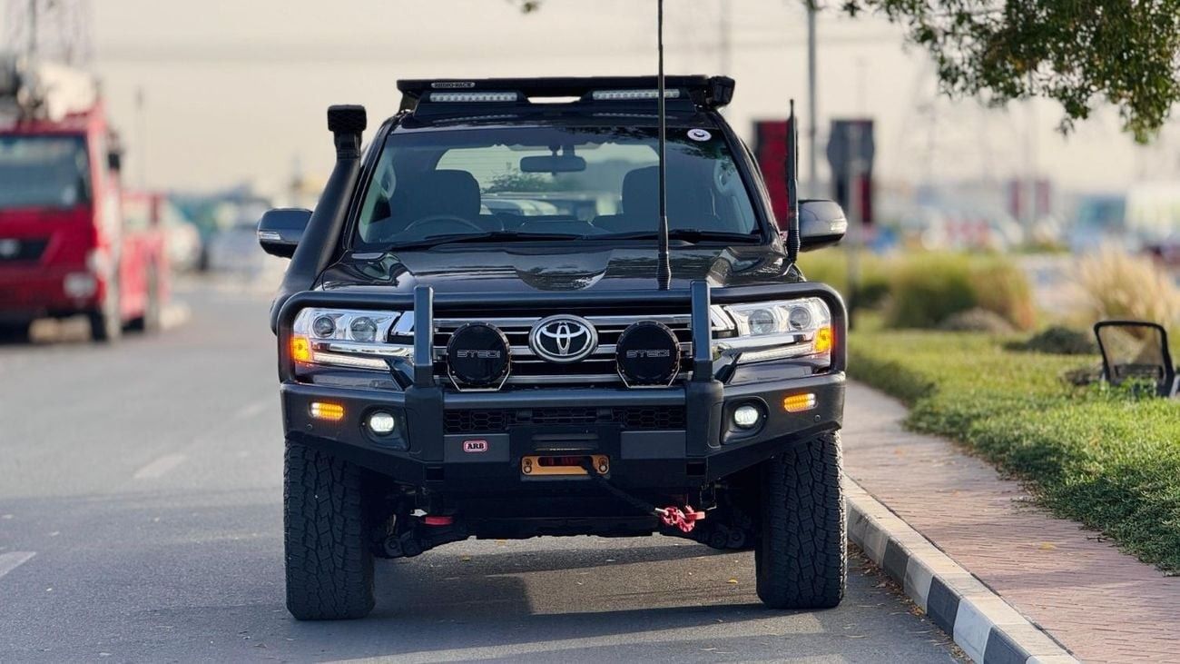 تويوتا لاند كروزر RHINO RACK WITH SIDE AWNING CAMPING TENT | 4.5L DIESEL ENGINE | PUSH START | RHD