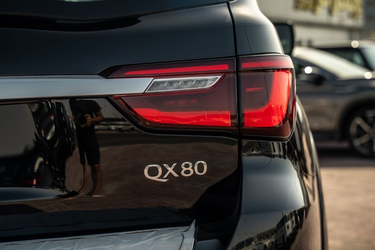 إنفينيتي QX80 LUXE SENSORY PROACTIVE Sensory ProActive 8 5.6L