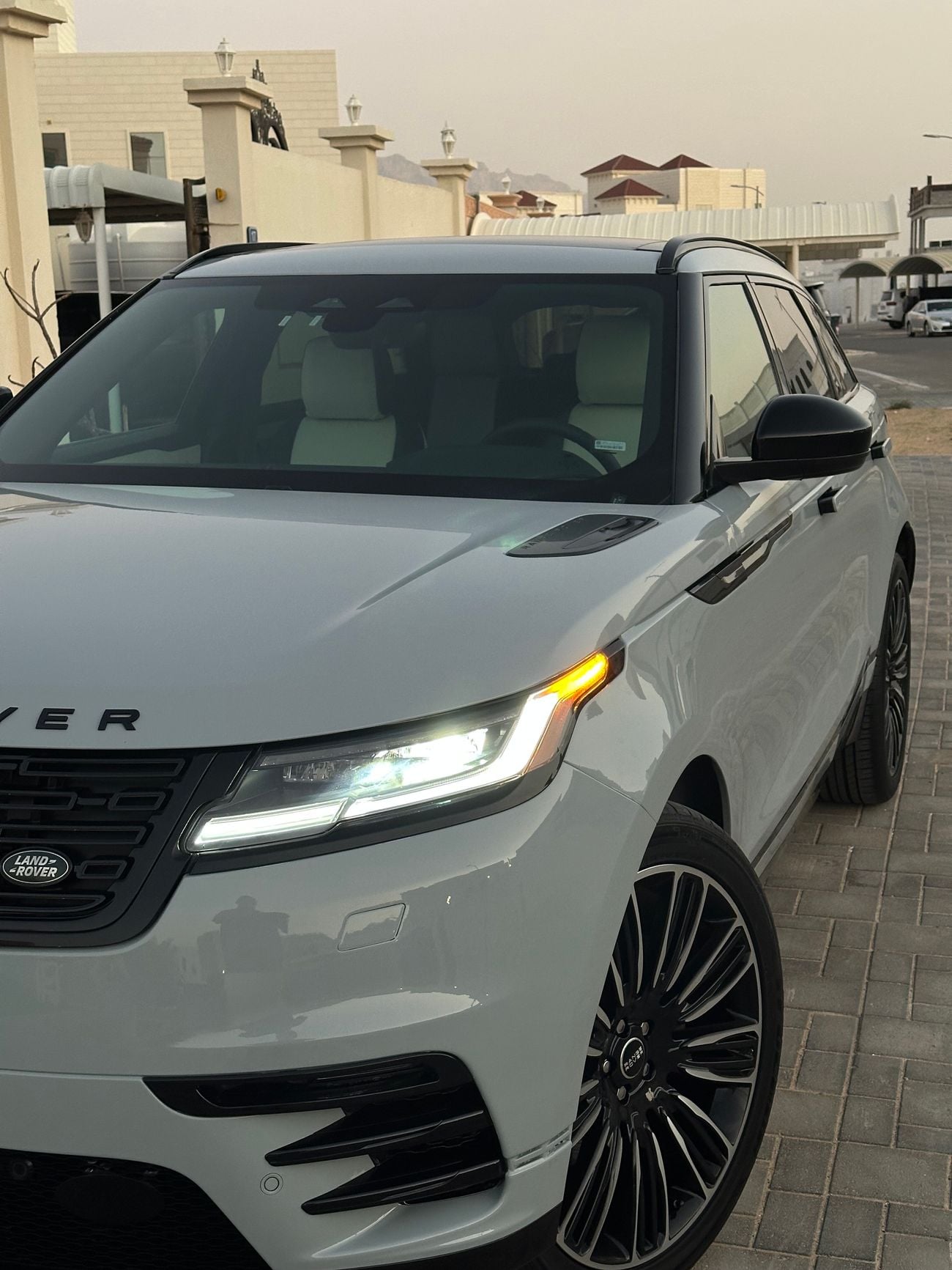 Land Rover Range Rover Velar