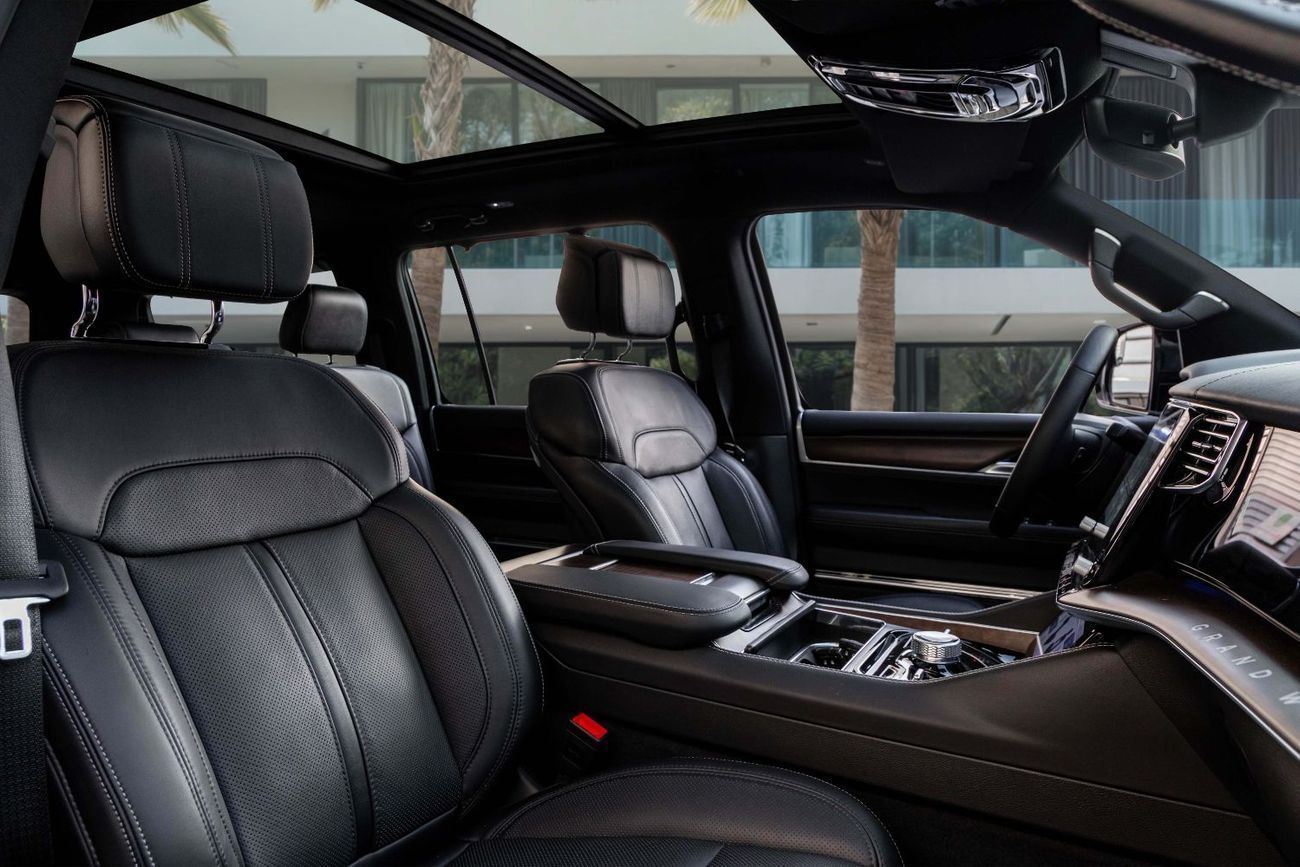 Jeep Grand Wagoneer SERIES III | 6,267 P.M  | 0% Downpayment | Excellent Condition!