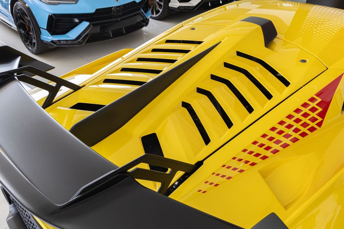 لامبورغيني هوراكان Lamborghini Huracan STO | Warranty Available | 2022