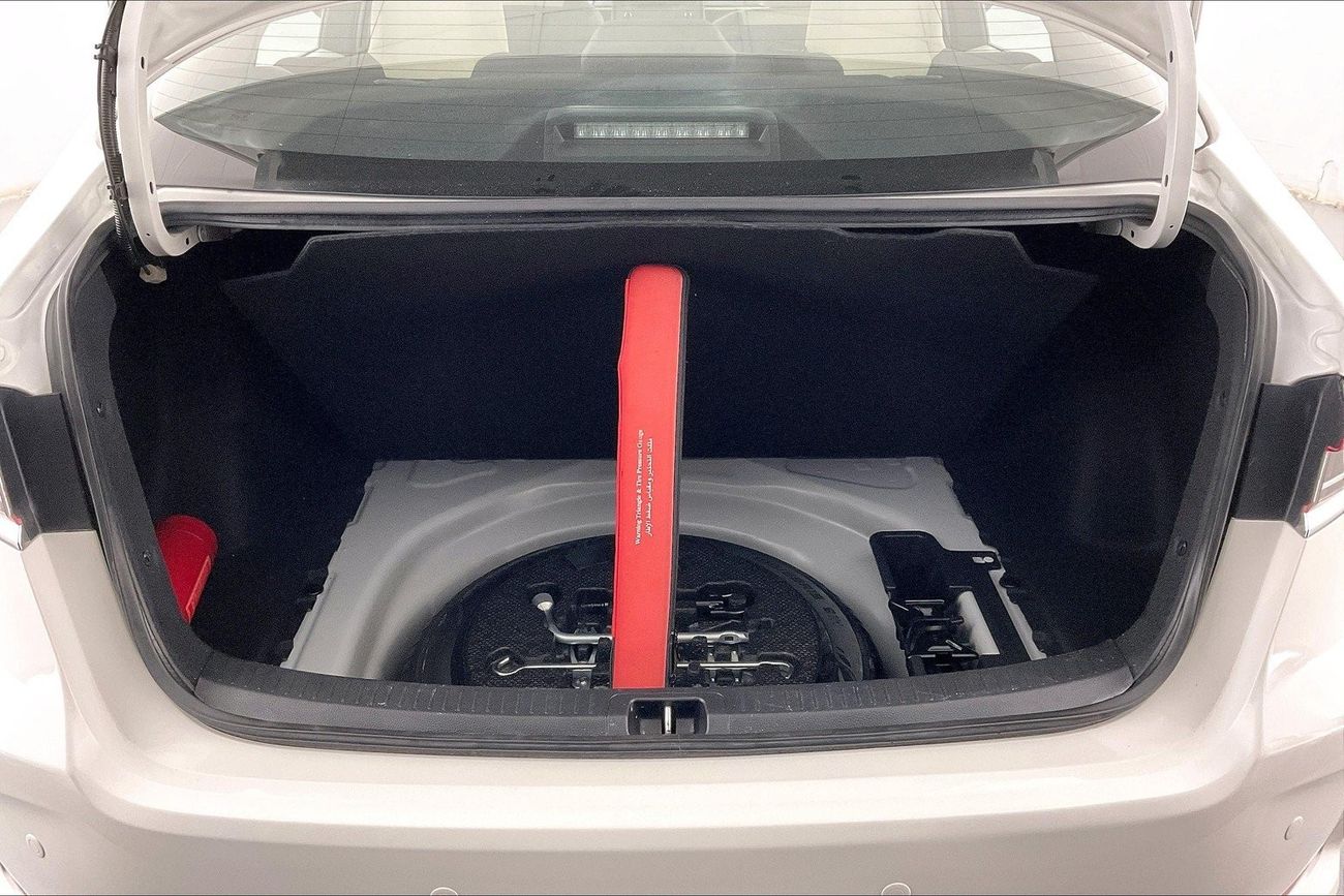 Hyundai Elantra Smart | 1 year free warranty | 0 Down Payment