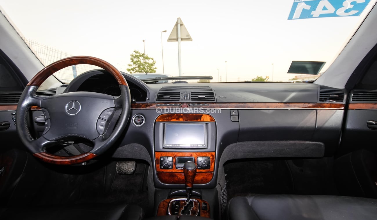 مرسيدس بنز S 500 With S65 AMG Badge