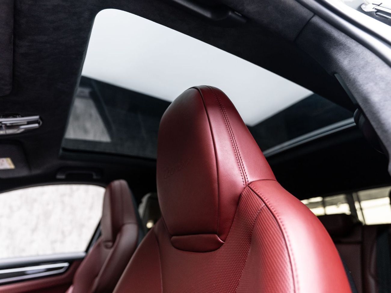 Porsche Cayenne TURBO COUPE