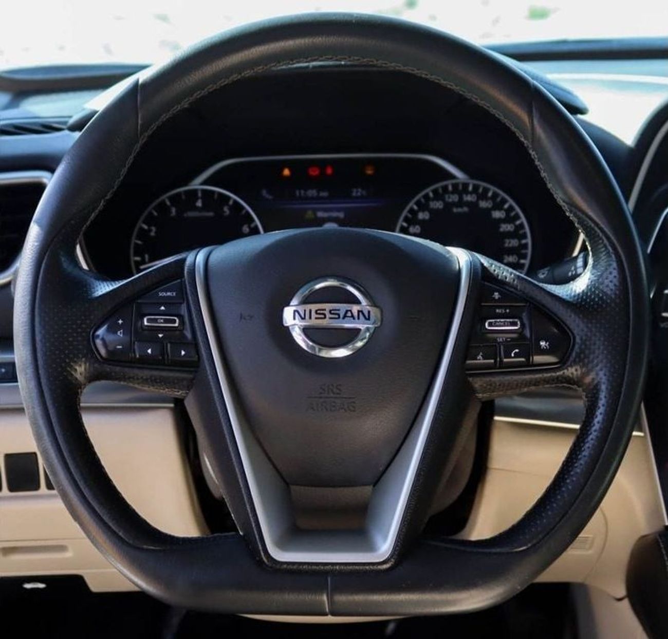 Nissan Maxima SV 3.5L Nissan Maxima 3.5 L 2020 GCC, full option, accident-free, in condition, 991 P.M