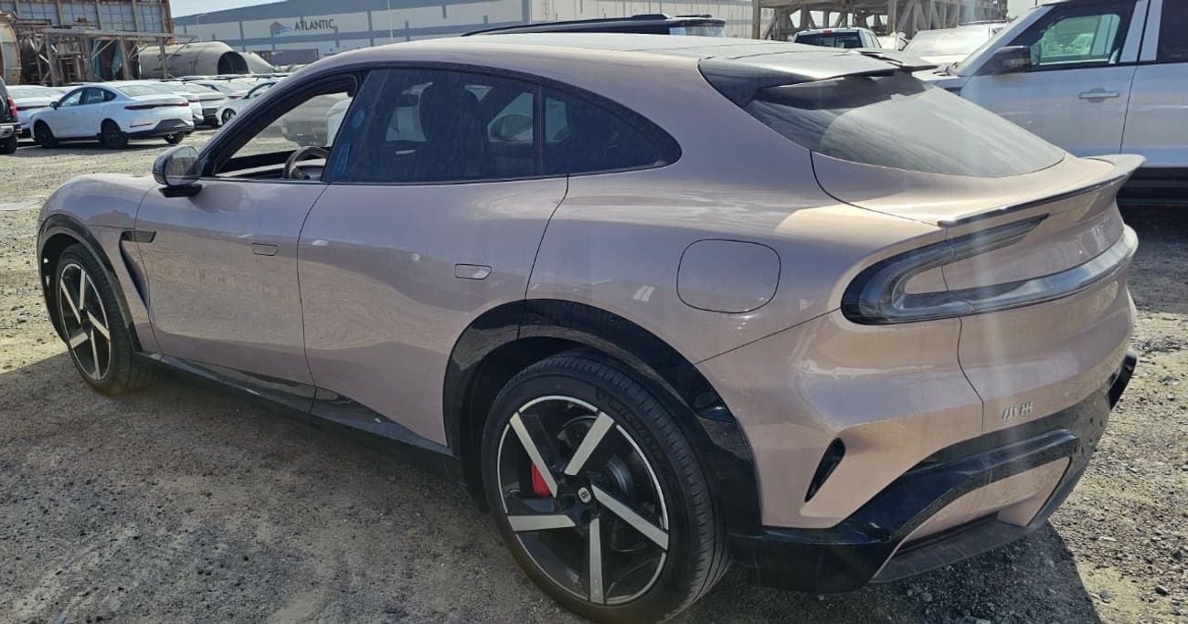 Xiaomi YU7 Ultra-Long-Endurance High-Performance Four-Wheel Drive Max Edition