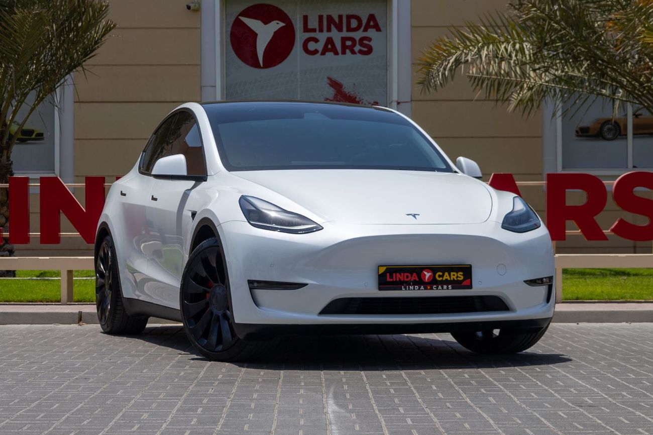 Tesla Model Y Tesla Model Y Performance 2022 GCC under Agency Warranty with Flexible Down-Payment.