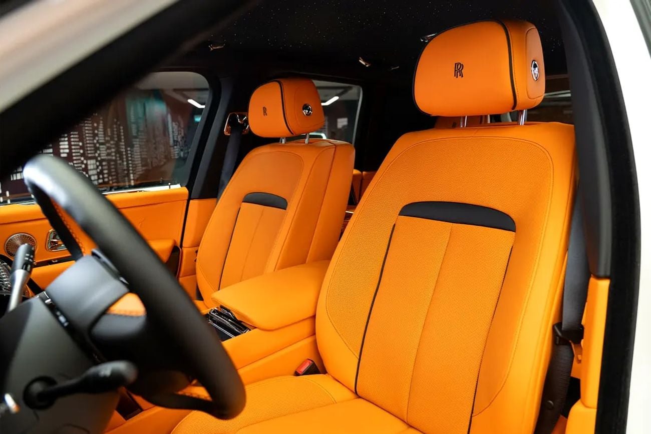 Rolls-Royce Cullinan ROLLS ROYCE | CULLINAN BLACK BADGE | 2025MY | FULL SPECS