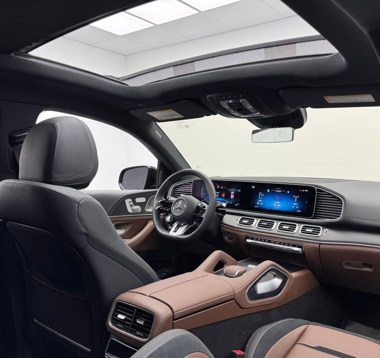 مرسيدس بنز GLE 63 AMG S 2024 Mercedes Benz GLE63 S AMG Coupe, Warranty, Very Low Km, Fully Loaded, Excellent Condition