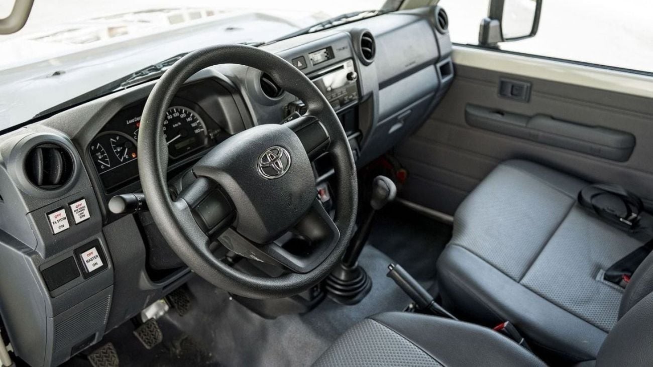 Toyota Land Cruiser 70 LC 78 HARDTOP 2.8L AT AMBULANCE LC78 4.2D MT MY2024