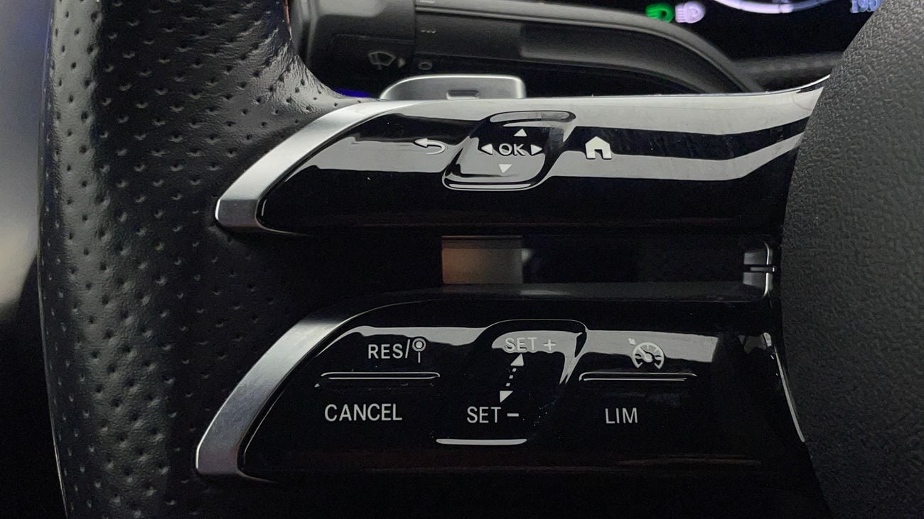 Mercedes-Benz A 200 PREMIUM AMG 1.4 | Zero Down Payment | Home Test Drive