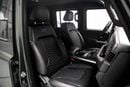 باو 212 T01 ADVENTURER 2.0L - GREEN INSIDE BLACK | EXPORT ONLY