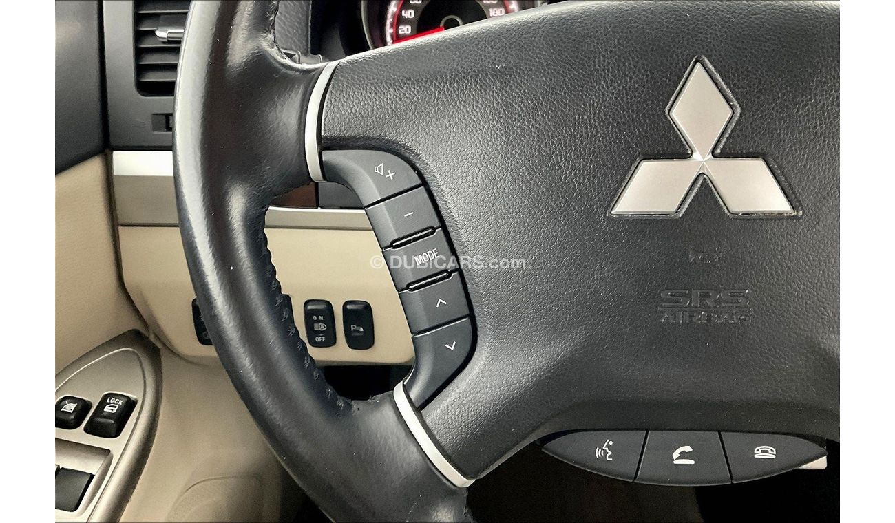 ميتسوبيشي باجيرو GLS Midline