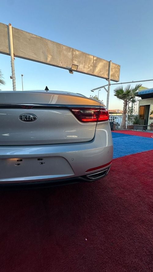 كيا كادنزا LX STD EX 3.3L