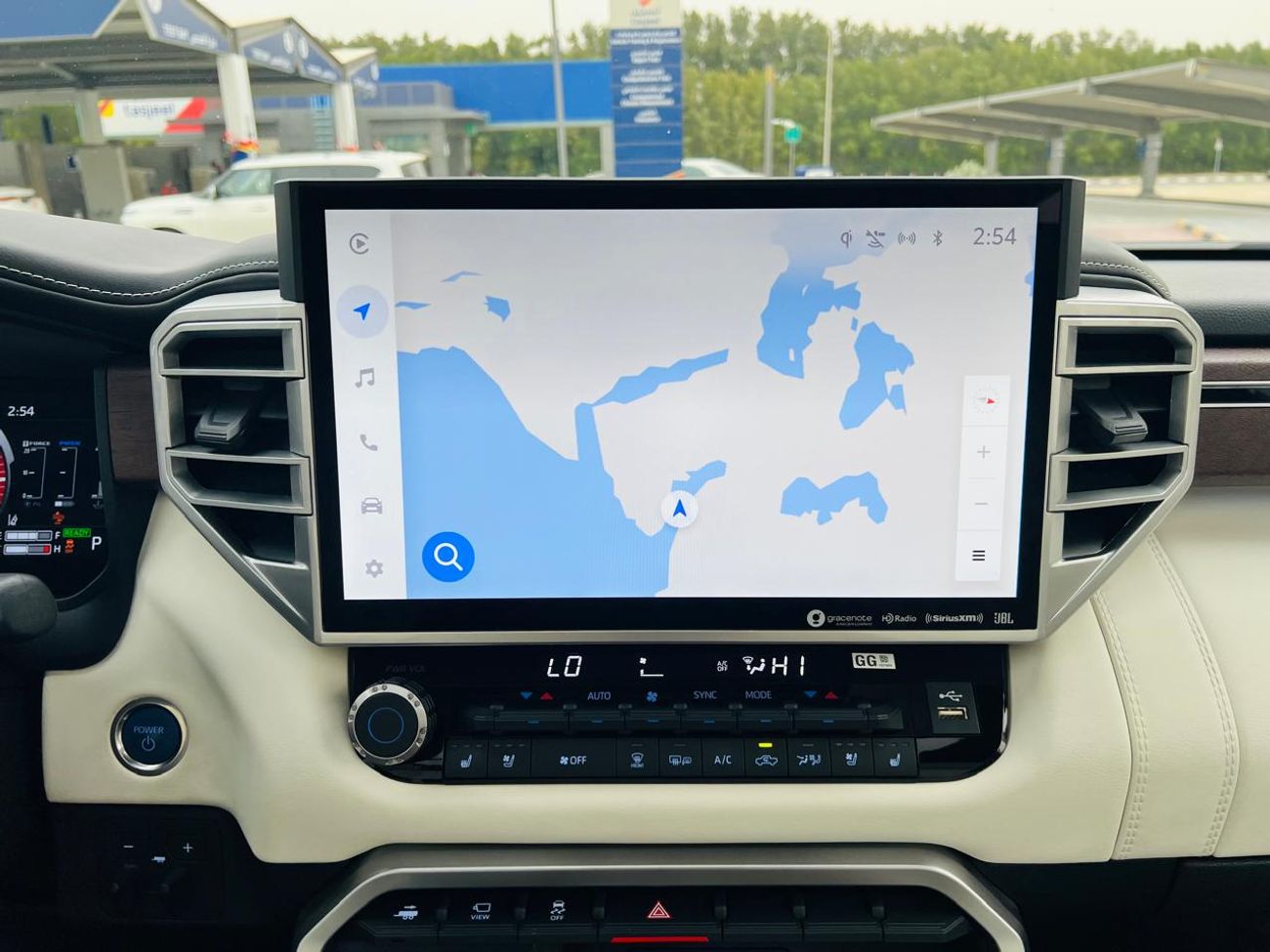 Toyota Tundra CAPSTONE