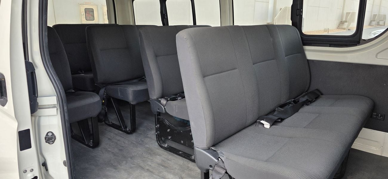 تويوتا هاياس 2.5 DIESEL