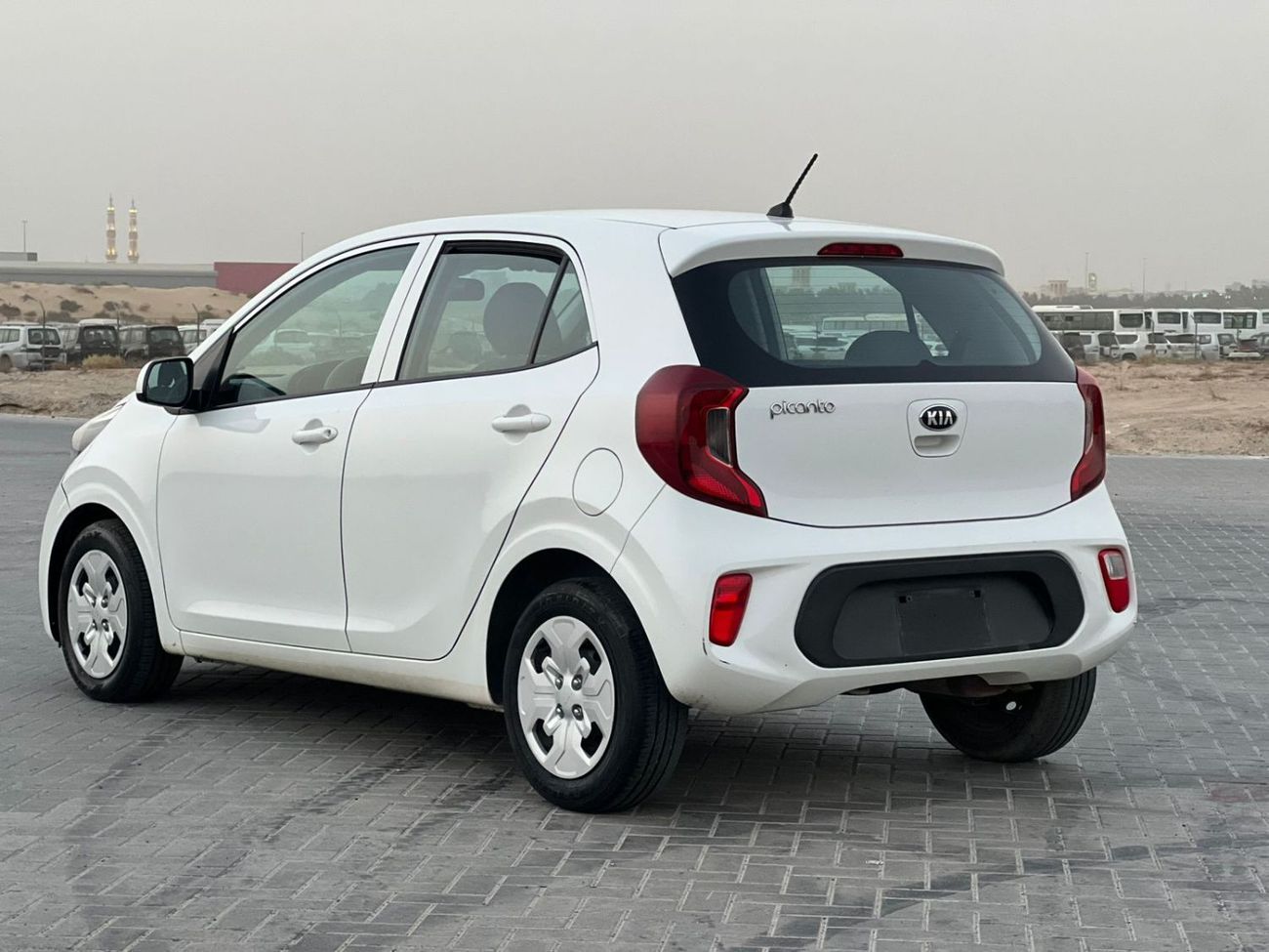 Kia Picanto Std 1.2L