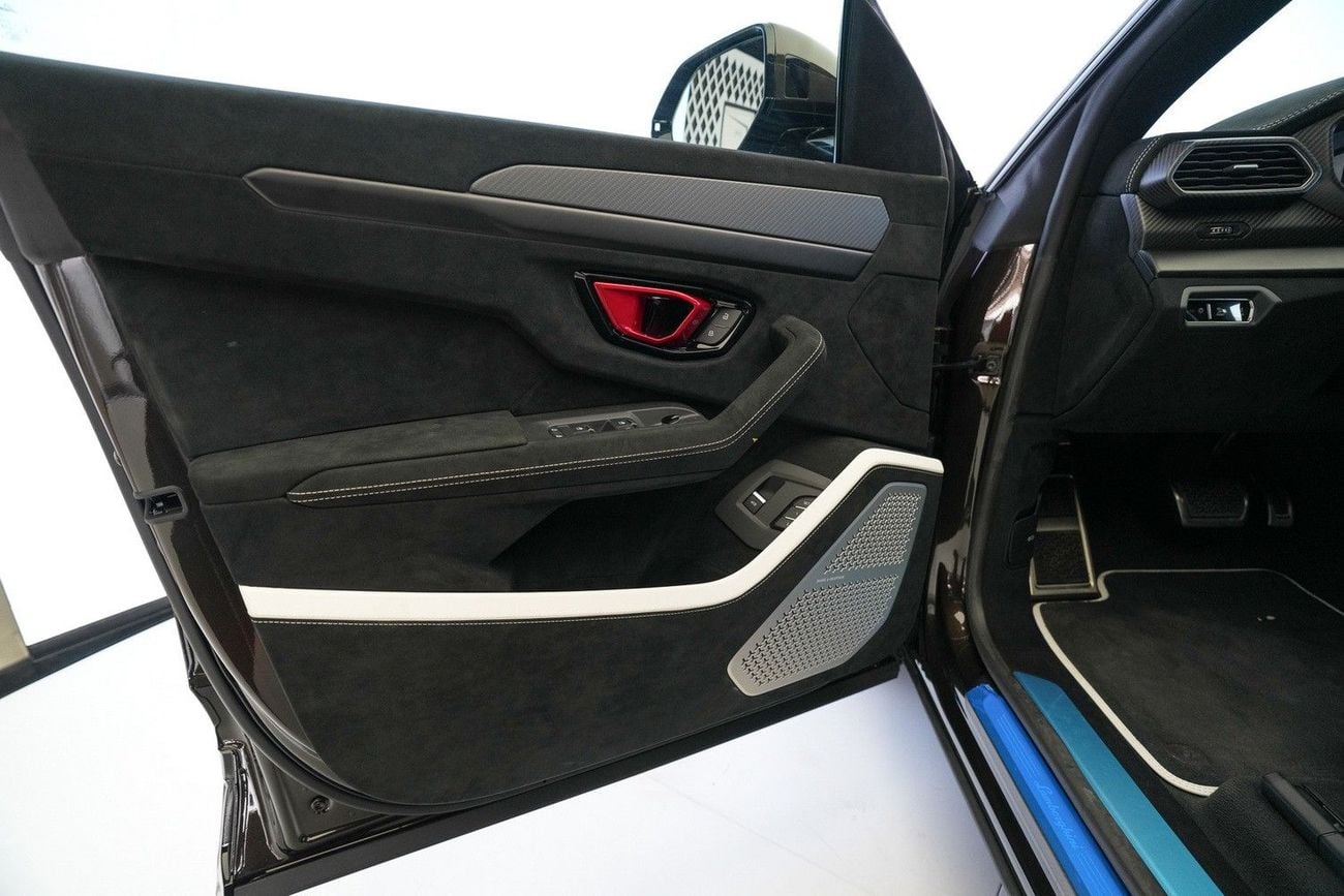 Lamborghini Urus PERFORMANTE