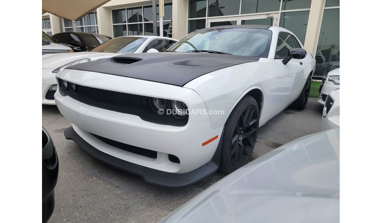 Dodge Challenger R/T Shaker