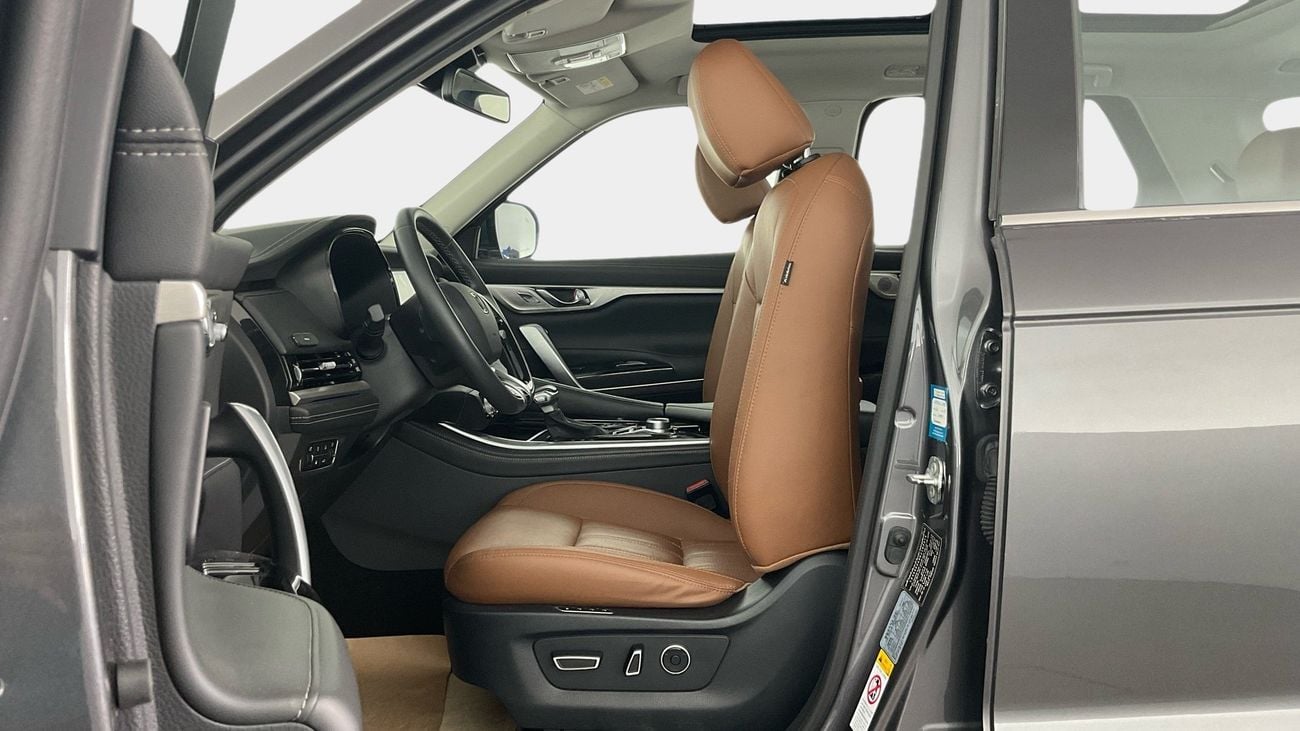 تشنجان CS95 Royal | شامل الضمان | 0 ﺪﻔﻋﺓ ﺃﻮﻟﻯ