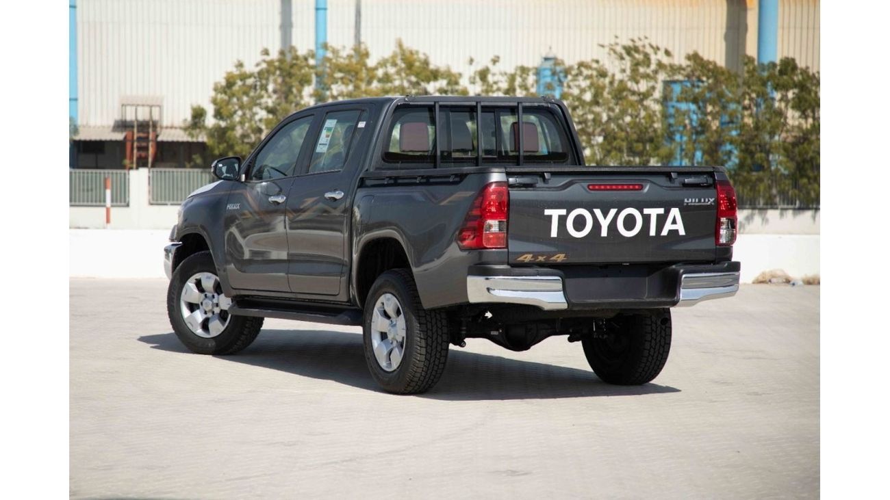 Toyota Hilux 2024 Toyota Hilux 4x4 DC 2.4 - Grey inside Red