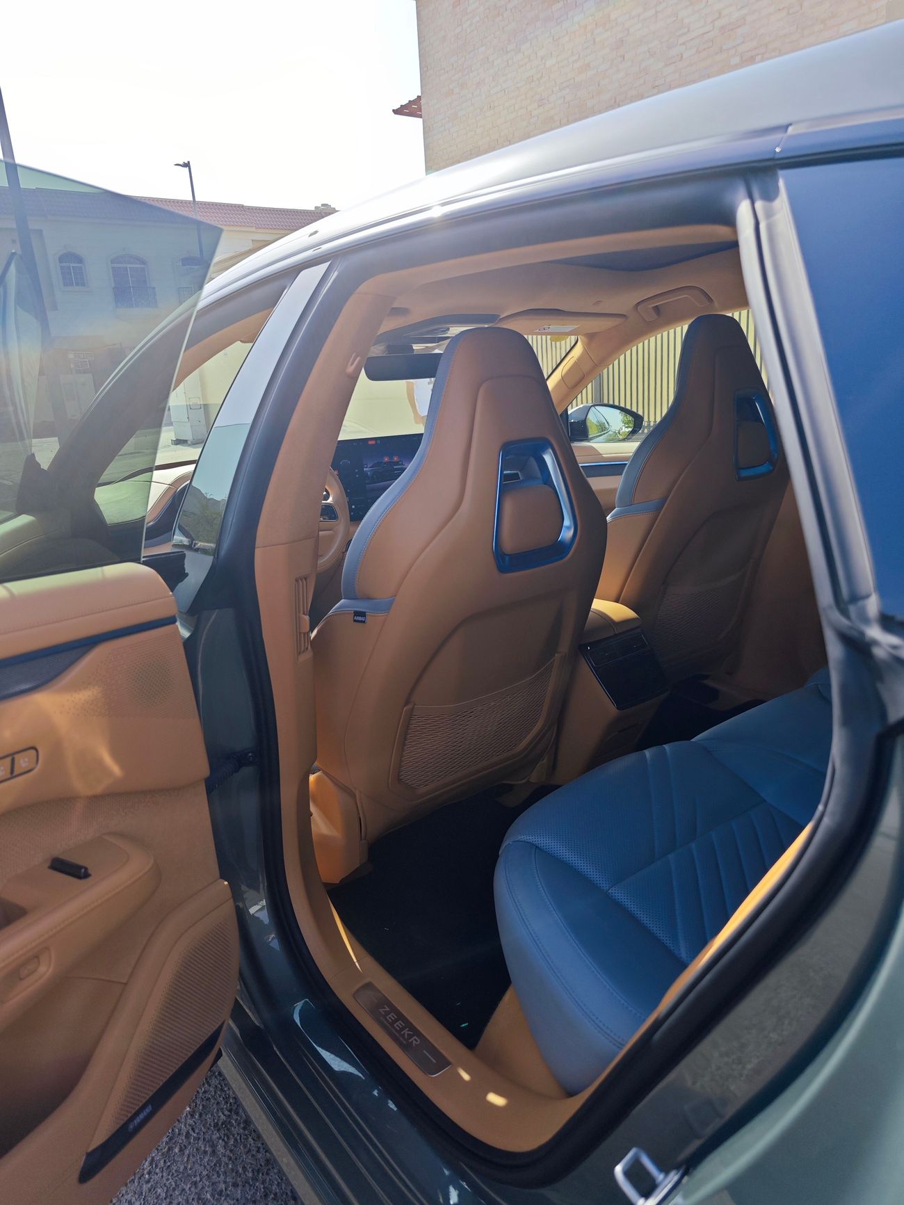 Zeekr 001 AWD top option