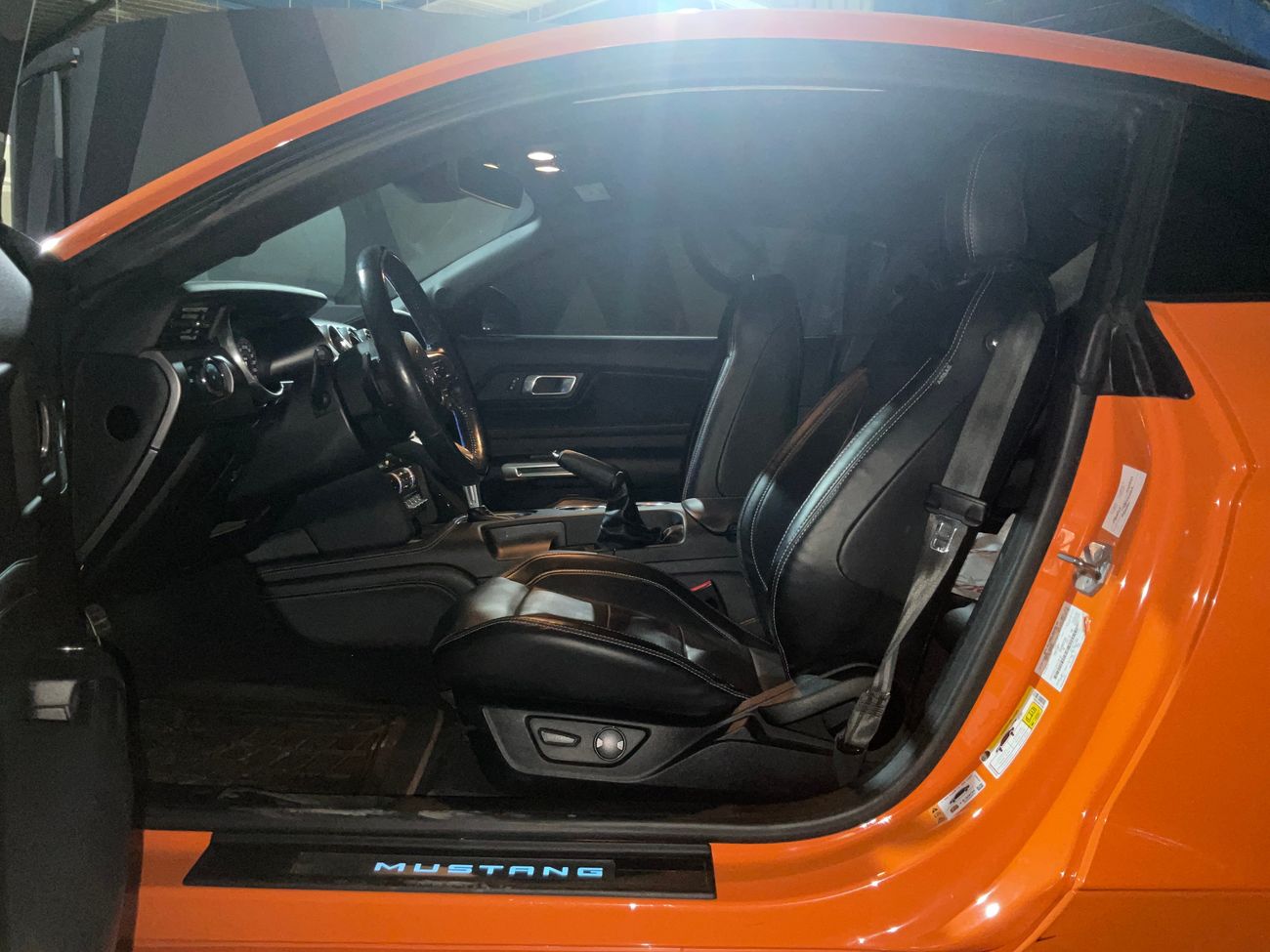 فورد موستانج GT Premium | شامل الضمان | 0 ﺪﻔﻋﺓ ﺃﻮﻟﻯ