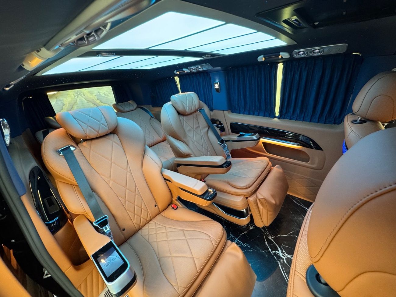 مرسيدس بنز V 300