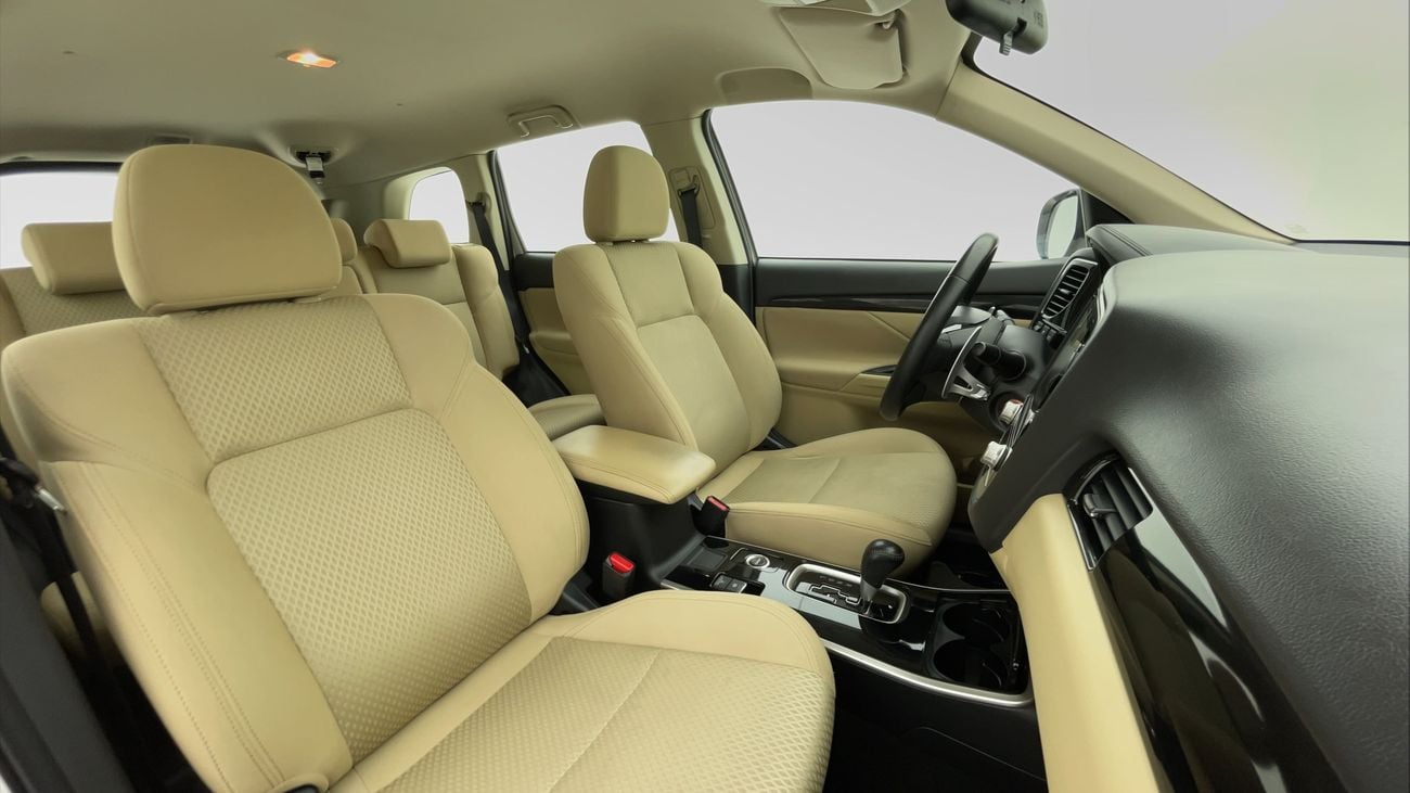 Mitsubishi Outlander GLX 2.4 | Zero Down Payment | Home Test Drive