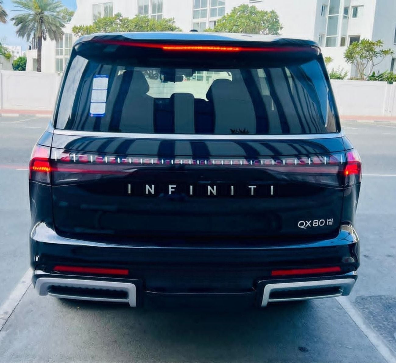 Infiniti QX80 SENSORY BENCH CHAIRS