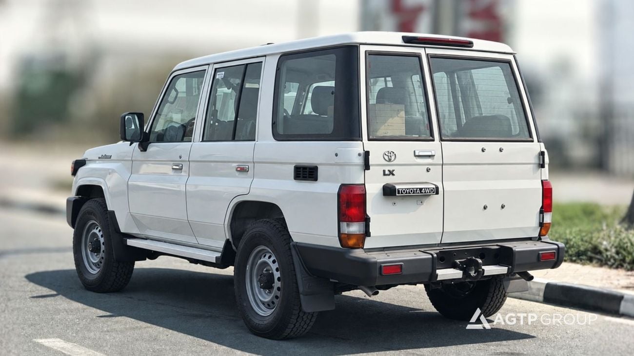 Toyota Land Cruiser 70 LC 76 5-DOOR 4.2L Diesel | Manual | AFRICA EXPORT | READY STOCK