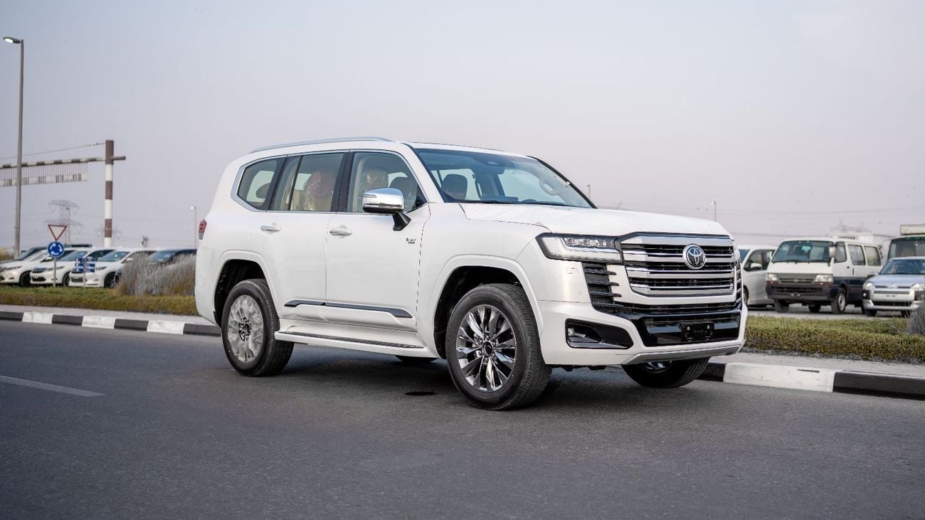 تويوتا لاند كروزر 2026 Toyota Land Cruiser 300 VXR 3.5L AT Hybrid (White-Beige)