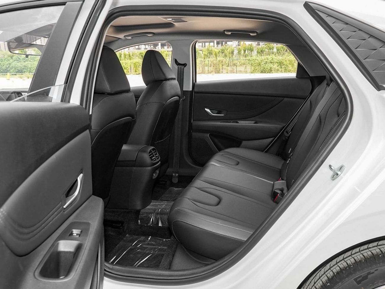 Hyundai Elantra ELITE | 1.5L PETROL | SUNROOF WITH LEATHER | CHINESE SPECS