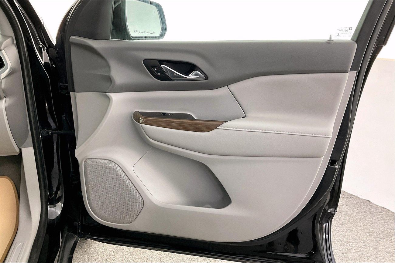 GMC Acadia SLE | Guaranteed Warranty | 0 Down Payment