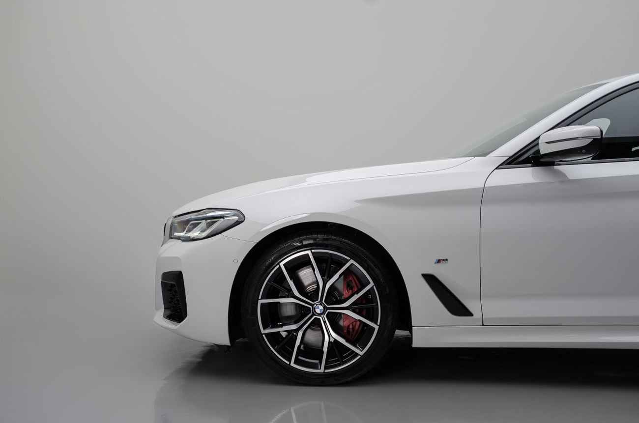 بي أم دبليو 540i M SPORT COMFORT