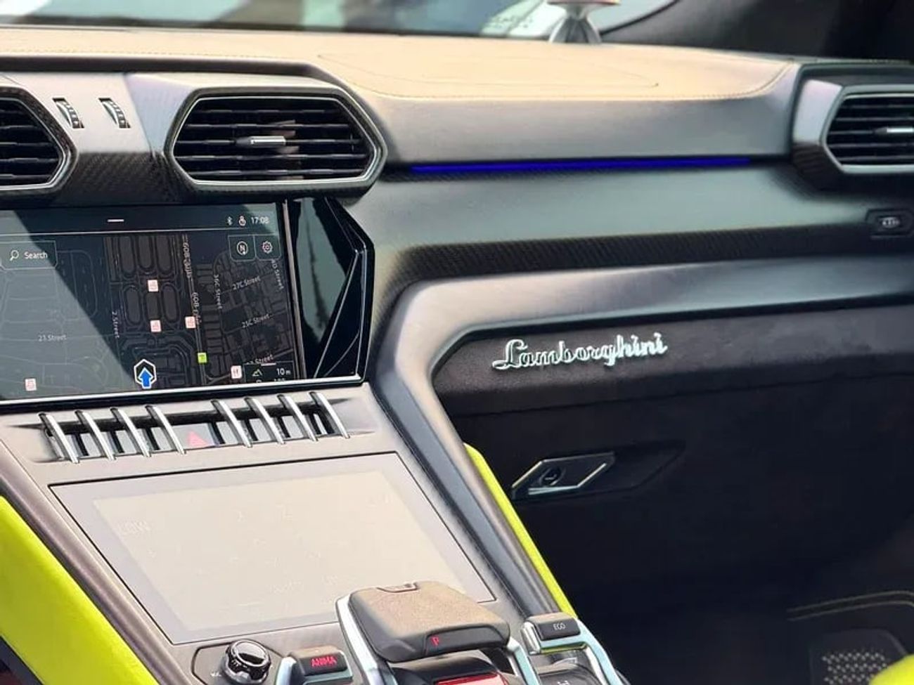 Lamborghini Urus STD 4.0T V8