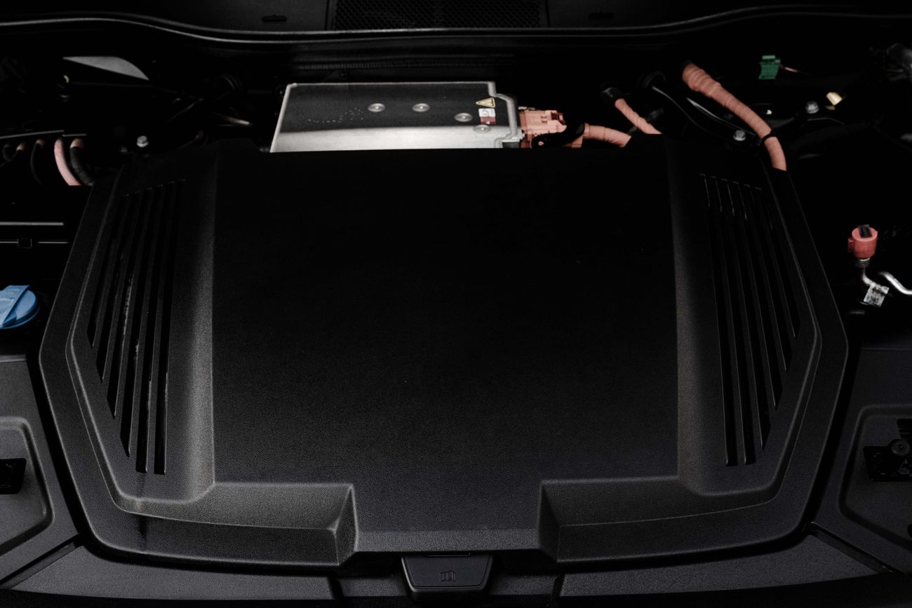 Audi etron 3,917 P.M | 0% Downpayment | E-TRON S 500 HP | AGENCY WARRANTY!