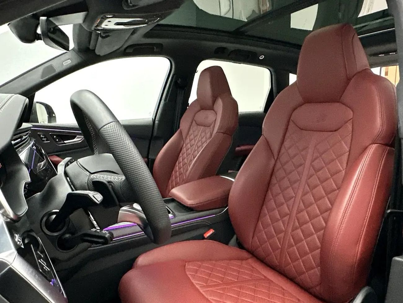 Audi SQ7 SUV TFSI 507hp (Ref# 011647)