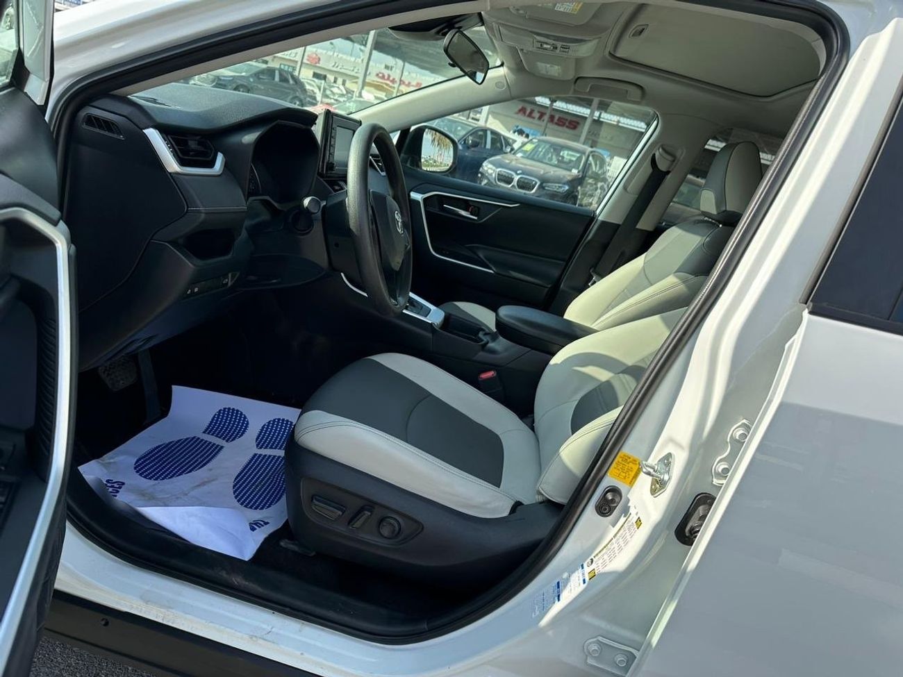 تويوتا راف ٤ VXR HEV