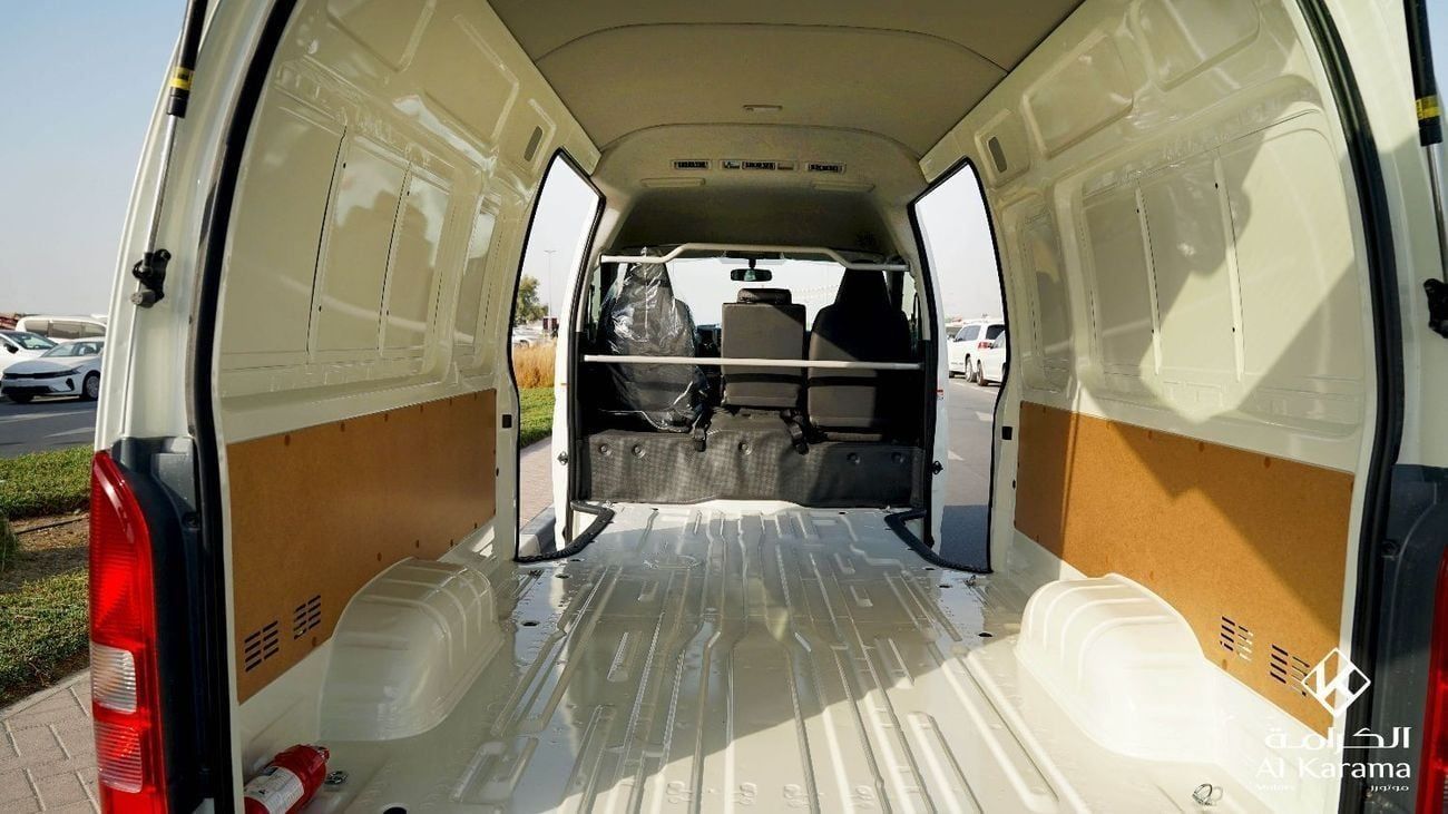 Toyota Hiace 2.7L Petrol | 5 Door | High Roof Cargo Van | GCC Specs | 3 Seater