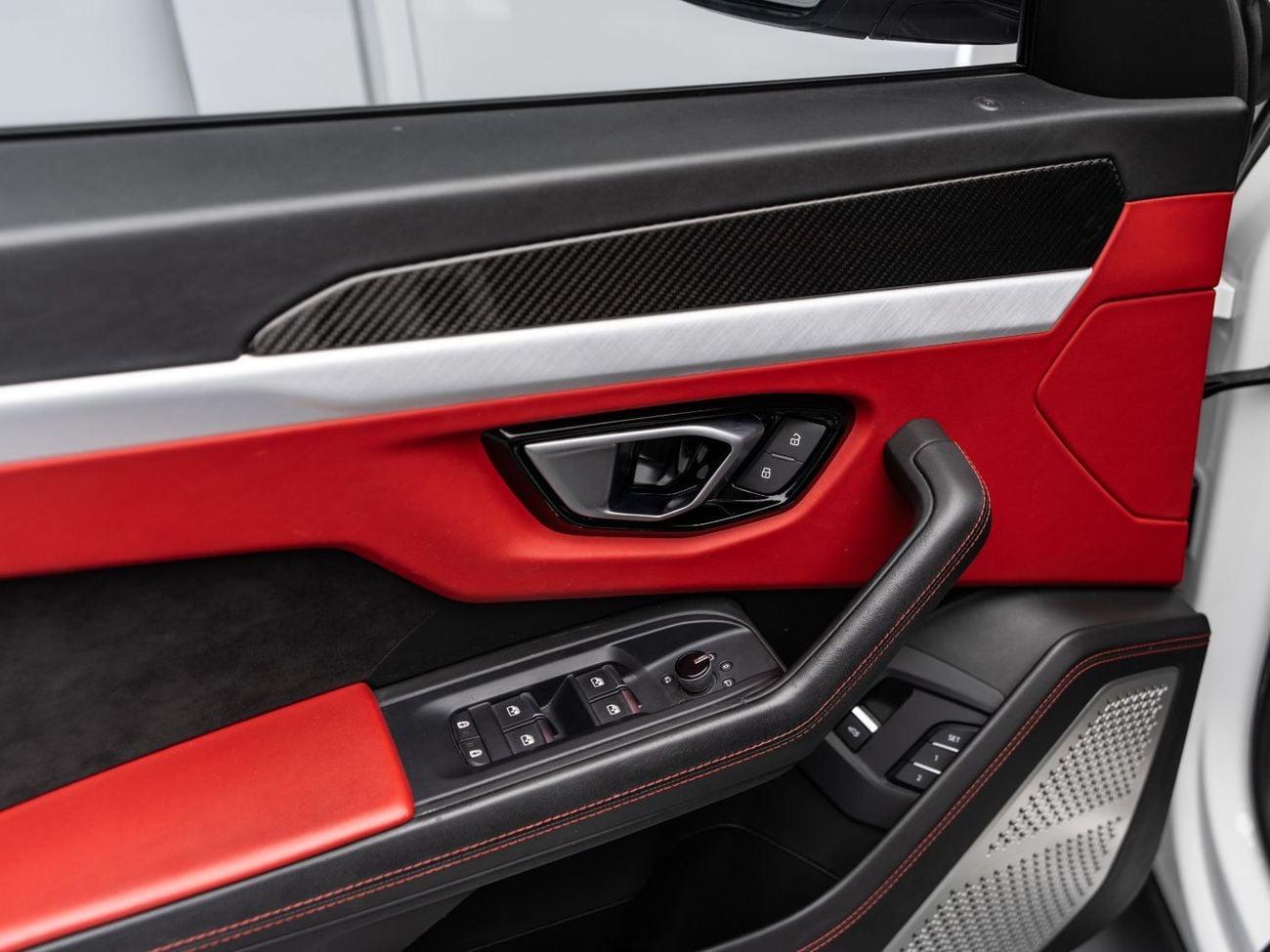 لامبورغيني اوروس STD, 2021 Lamborghini Urus, 4.0L TC V8, AWD, 650bhp, 8 Speed Automatic