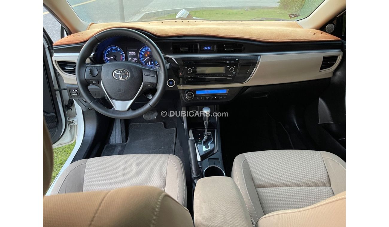 تويوتا كورولا SE