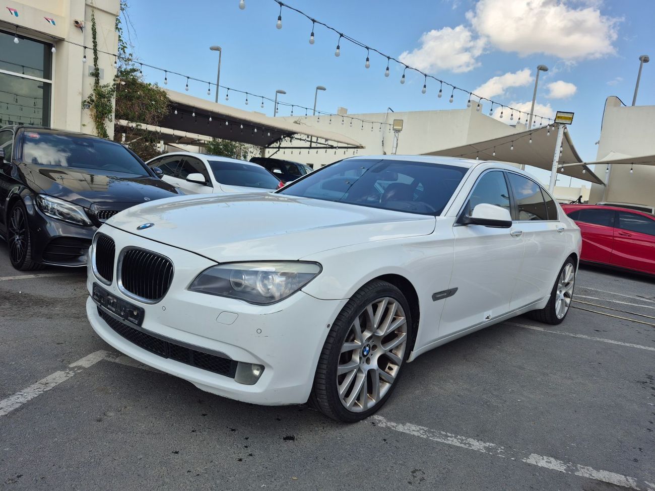 بي أم دبليو 750i