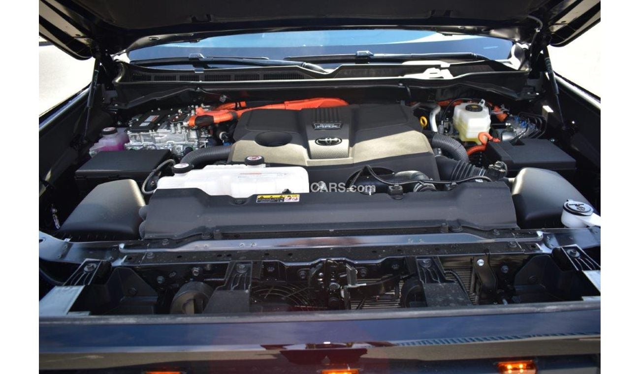 تويوتا تاندرا Crew Max Limited TRD PRO Hybrid V6 3.5L 4WD 5-Seater Automatic
