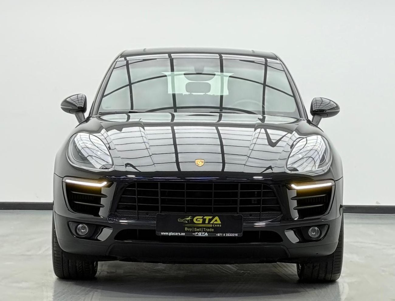 Porsche Macan S 3.0L (340 HP) 2015 Porsche Macan S, Full Porsche Service History, Fully Loaded, Excellent Conditio